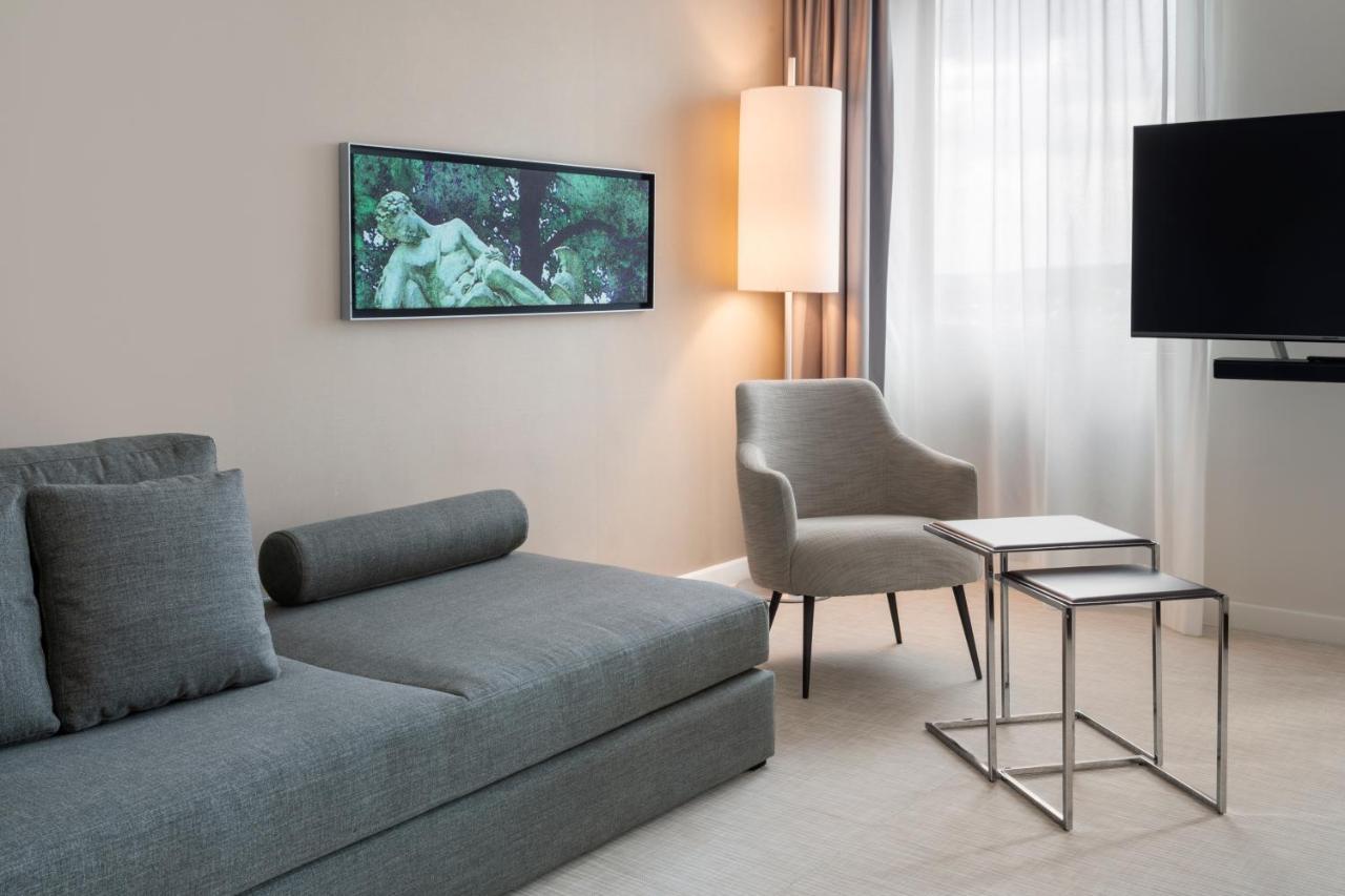 Melia Dusseldorf Hotel Eksteriør billede