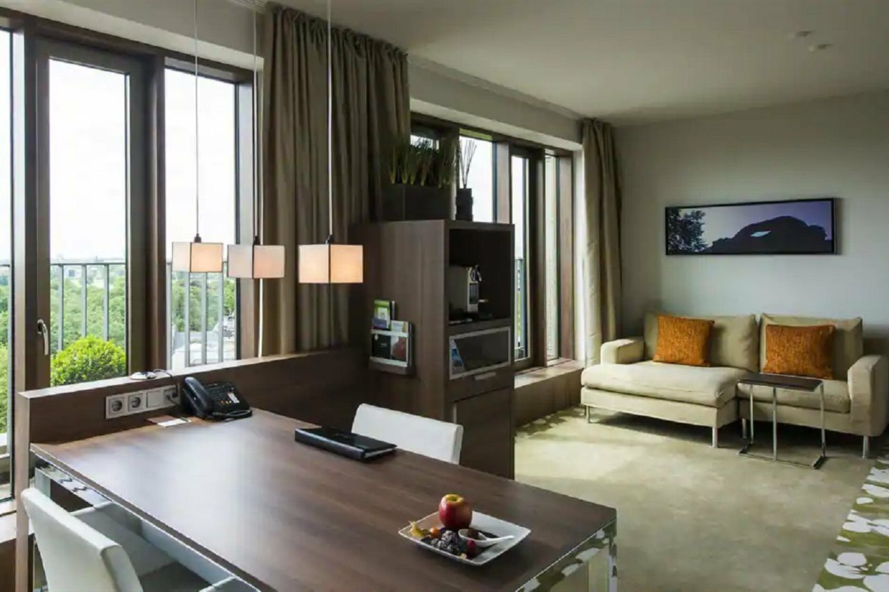 Melia Dusseldorf Hotel Eksteriør billede